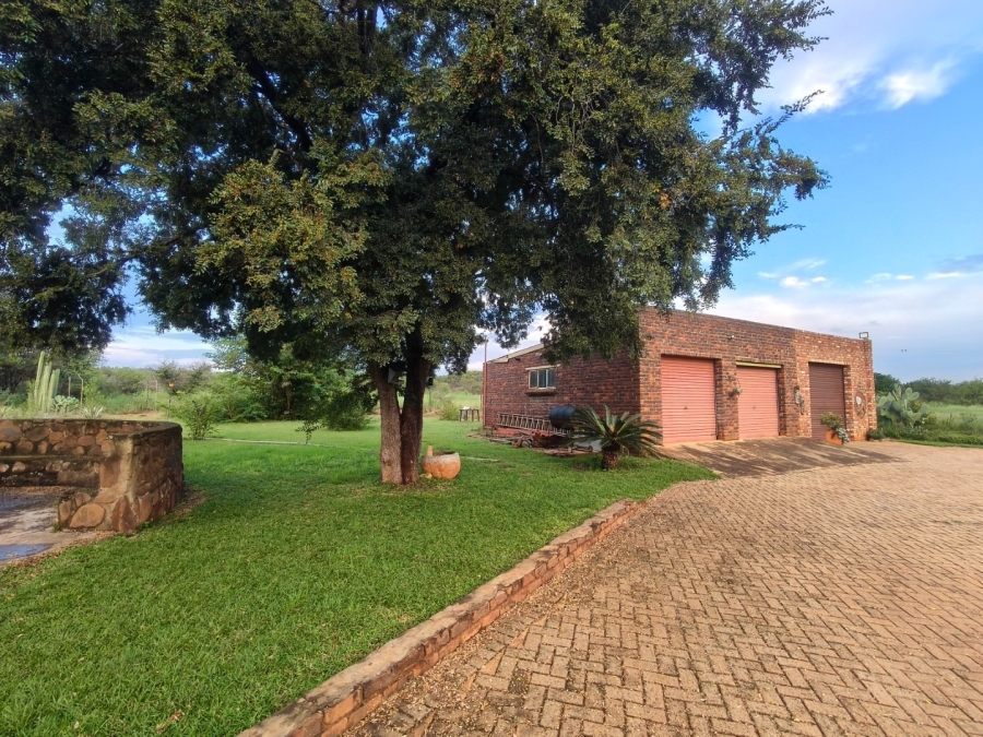 3 Bedroom Property for Sale in Rustenburg Rural North West